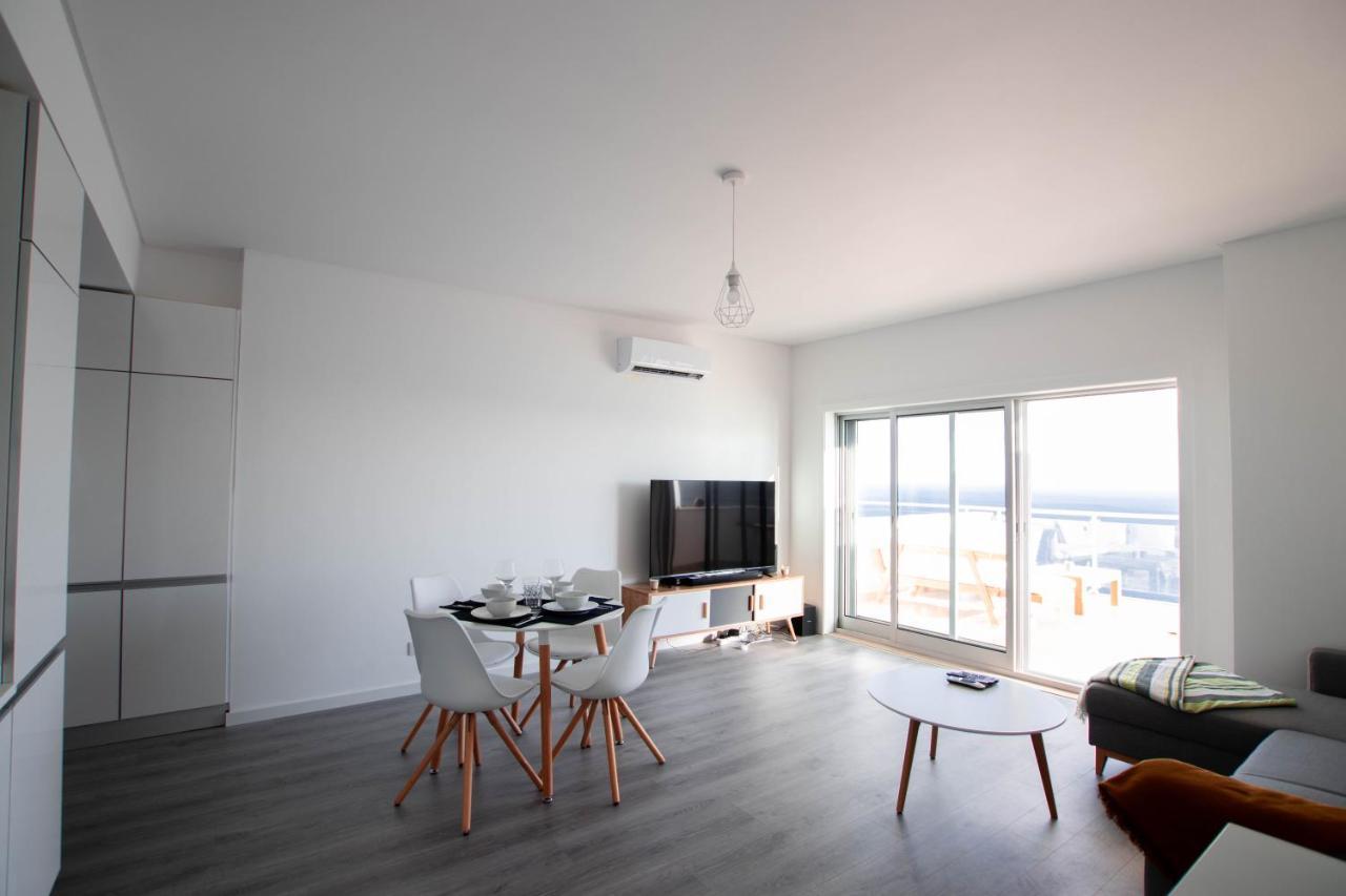 Lovely Sea View Apartment Sesimbra Extérieur photo