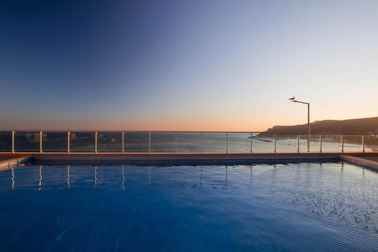 Lovely Sea View Apartment Sesimbra Extérieur photo